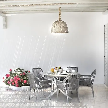 Stunning 4br In Mykonos