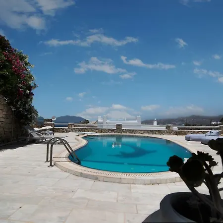 Stunning 4br In Mykonos