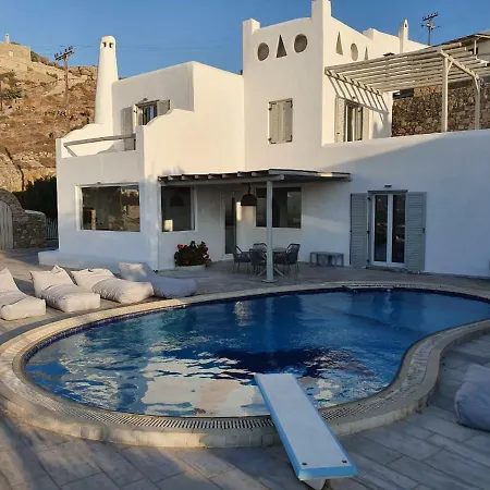 Stunning 4br In Mykonos