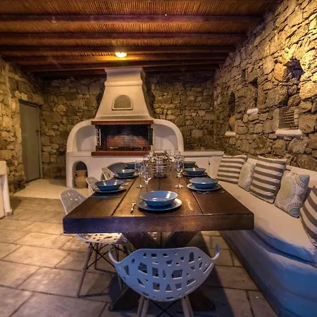 Stunning 4br In Mykonos Villa